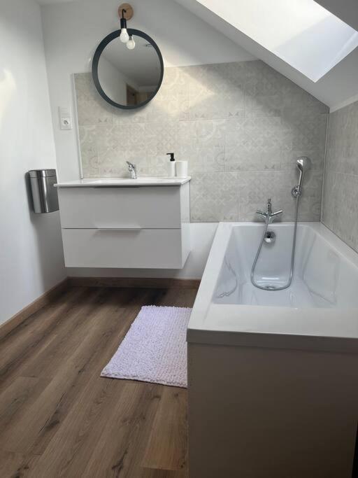 La Maison Du Perche Avec Jacuzzi Saint-Martin-des-Pezerits Kültér fotó